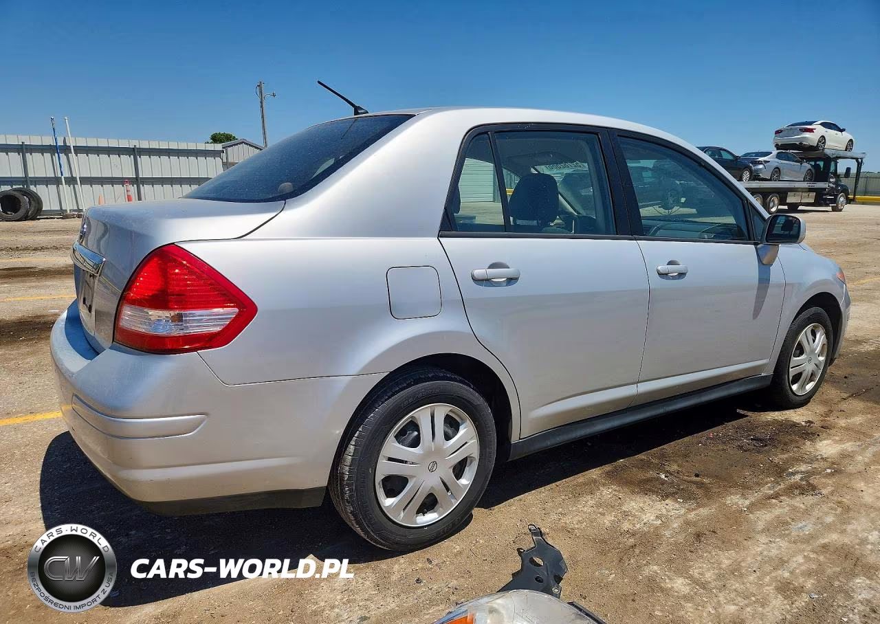 2011 Nissan Versa 1.8 S VIN:3N1BC1AP0BL451083 - 3