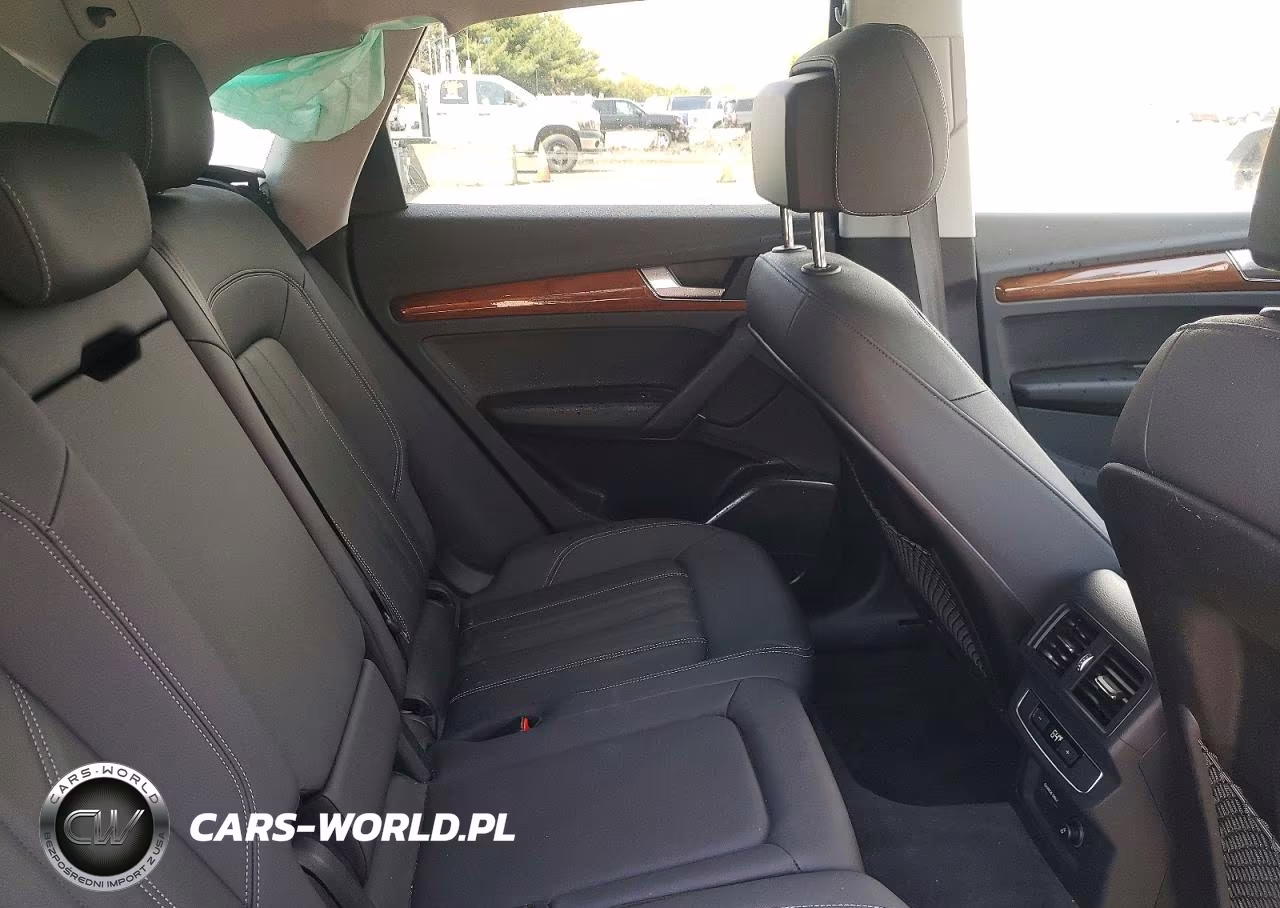 2023 Audi Q5 Premium 45 VIN:WA1GAAFY5P2151116 - 11