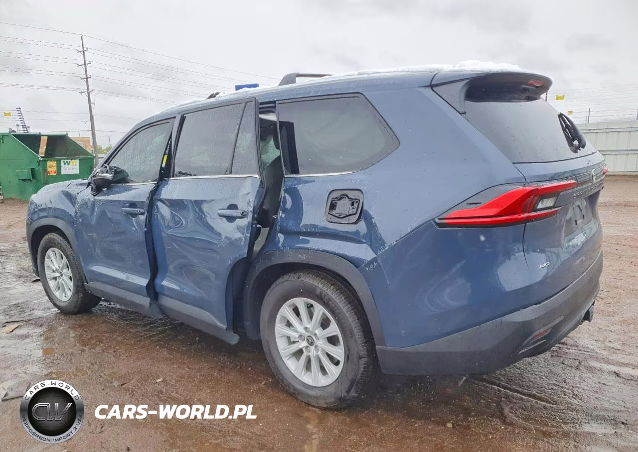2024 Toyota Grand Highlander Xle VIN:5TDAAAB57RS008591 - 2