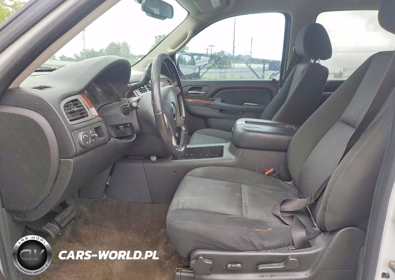 2012 Chevrolet Tahoe C1500 Ls VIN:1GNSCAE04CR327636 - 7