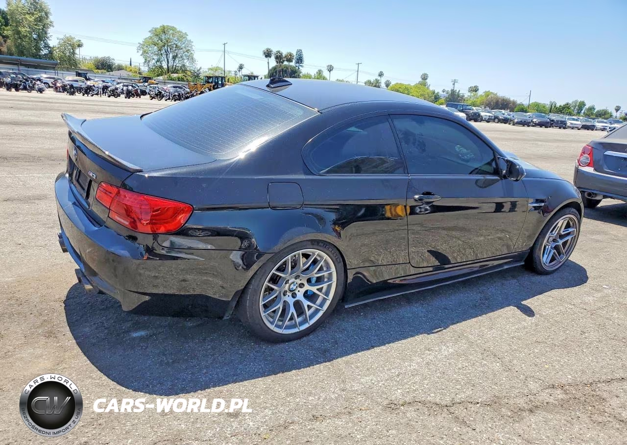 2013 BMW M3 VIN:WBSKG9C53DJ593491 - 3