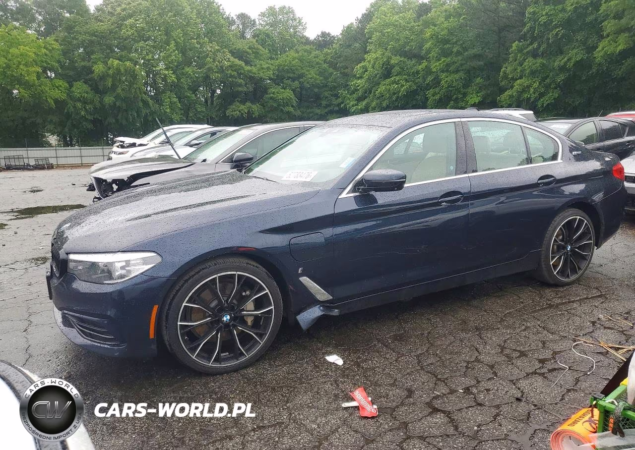 2019 BMW 530Xe
