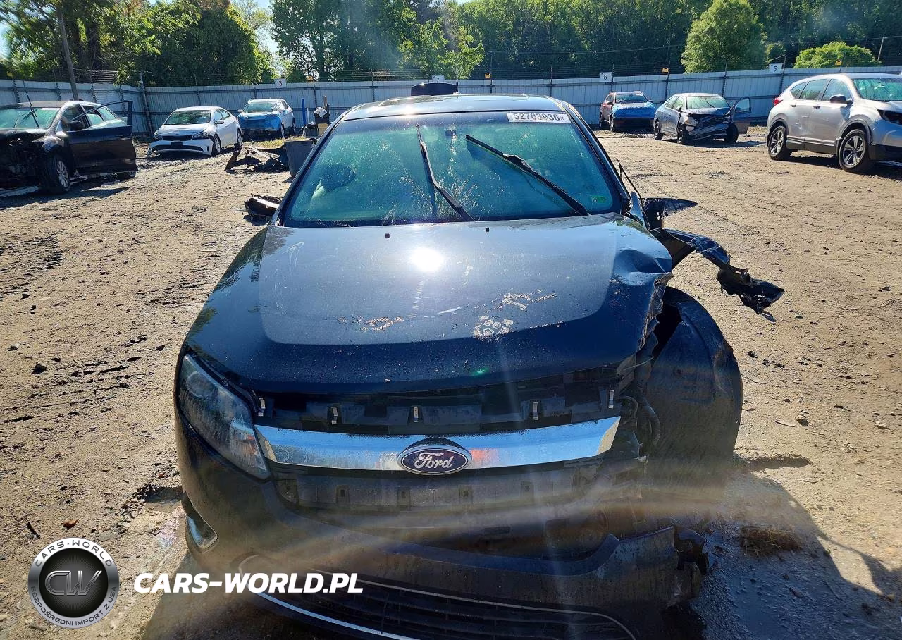 2010 Ford Fusion Hybrid VIN:3FADP0L38AR305112 - 5