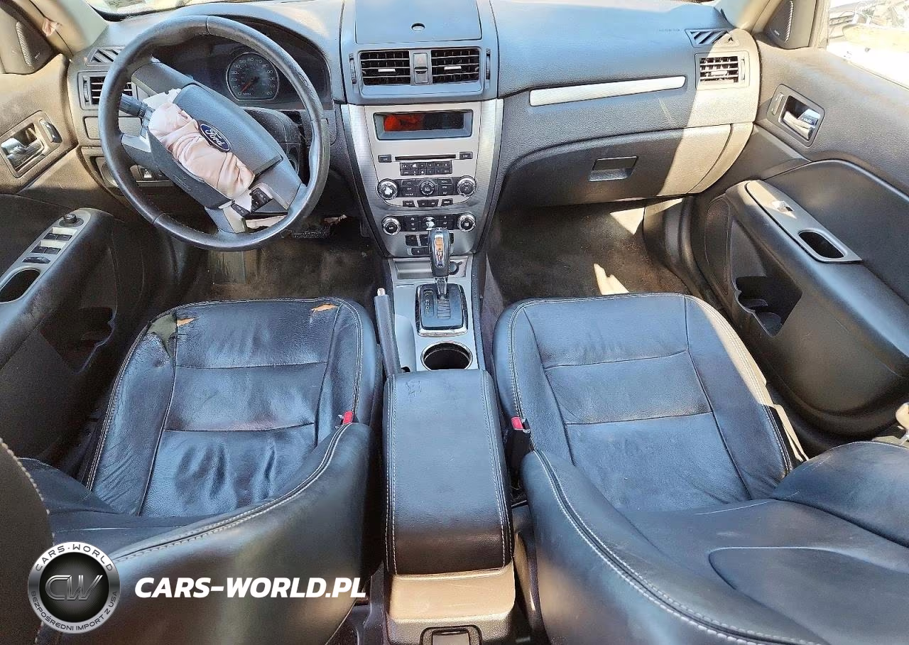 2010 Ford Fusion Hybrid VIN:3FADP0L38AR305112 - 8