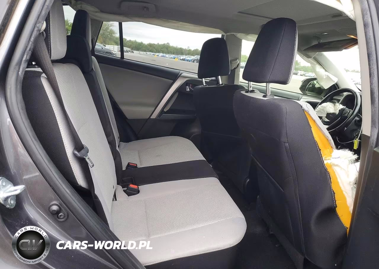 2017 Toyota Rav4 Xle VIN:JTMRFREV8HJ129852 - 10