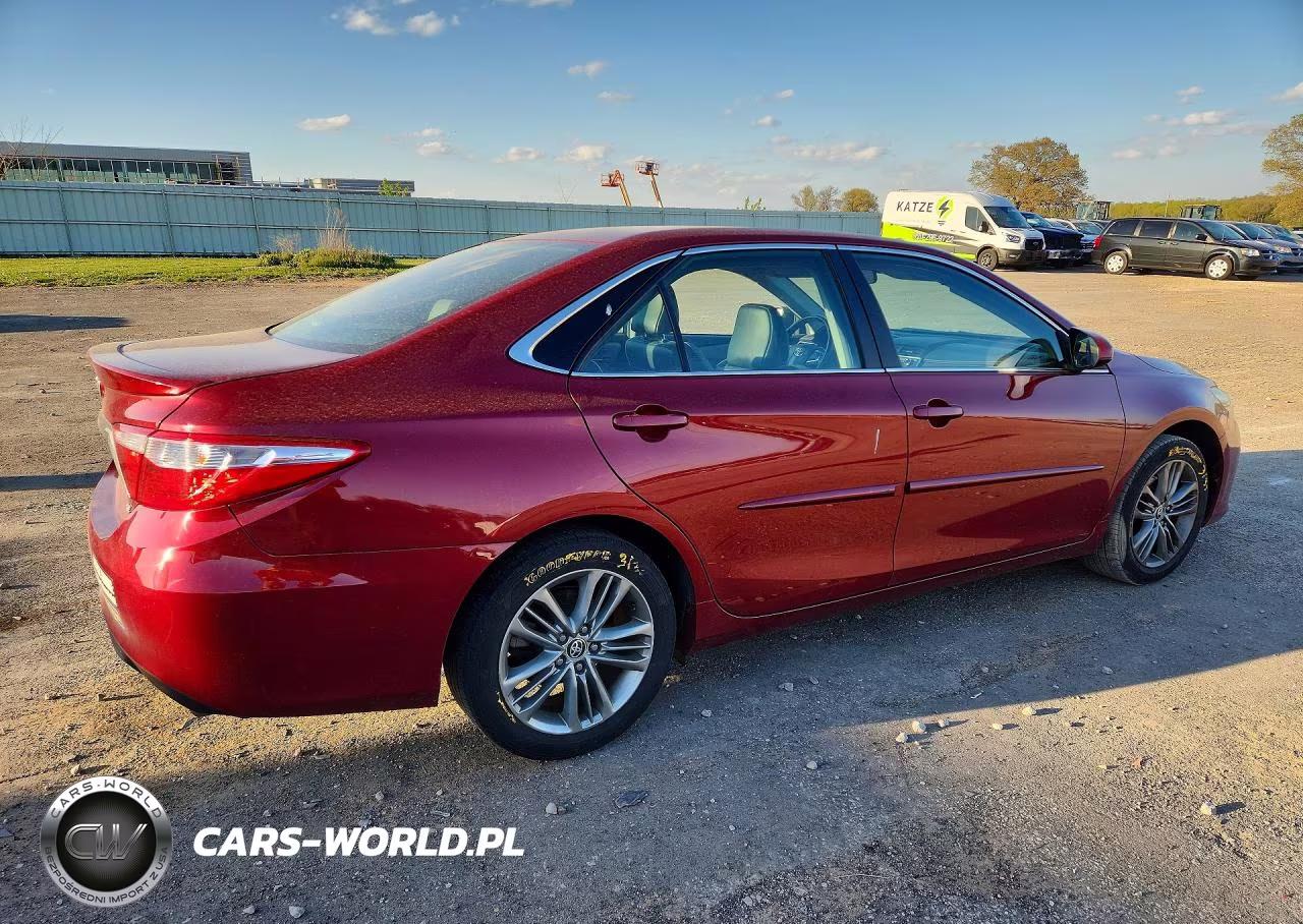 2015 Toyota Camry Se VIN:4T1BF1FK6FU901456 - 3