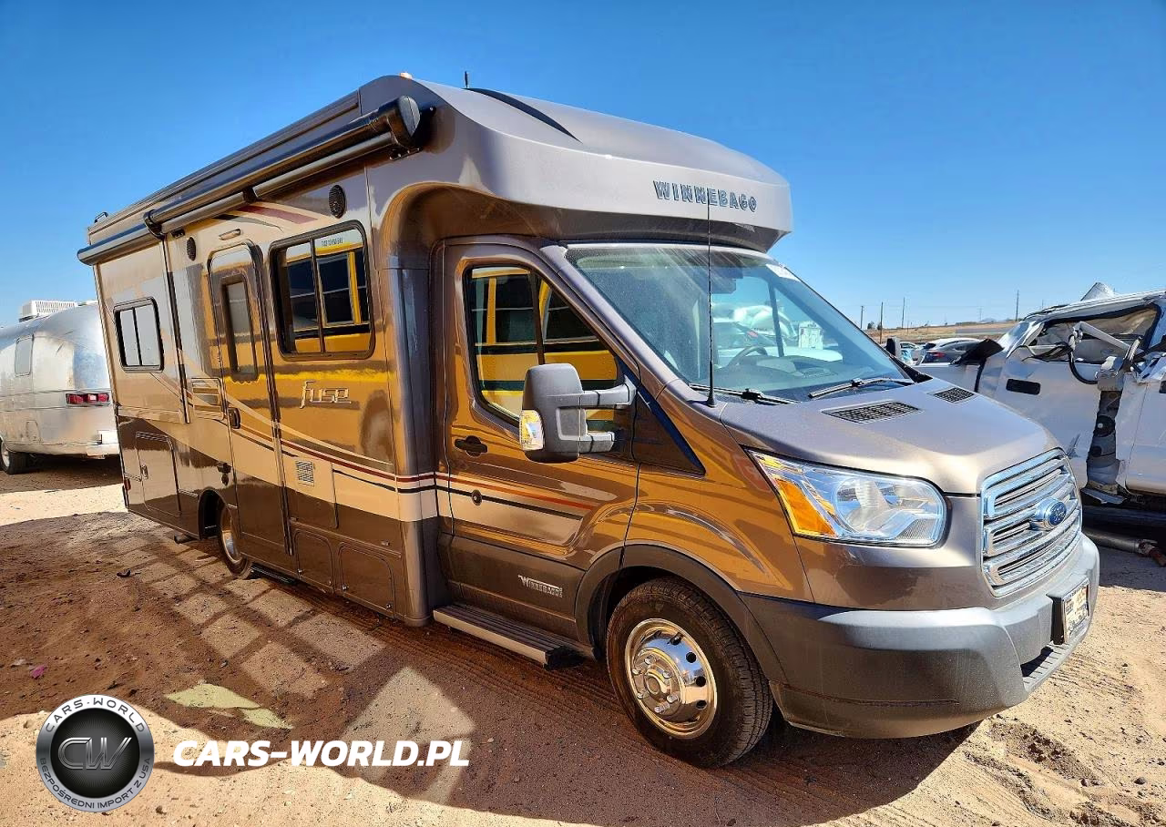 2016 Winnebago Fuse Rv