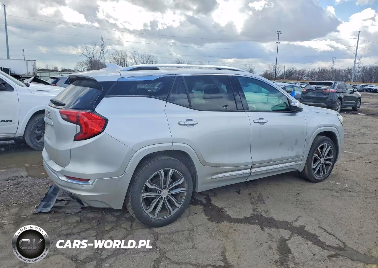 2019 GMC Terrain Denali VIN:3GKALSEX9KL386117 - 3