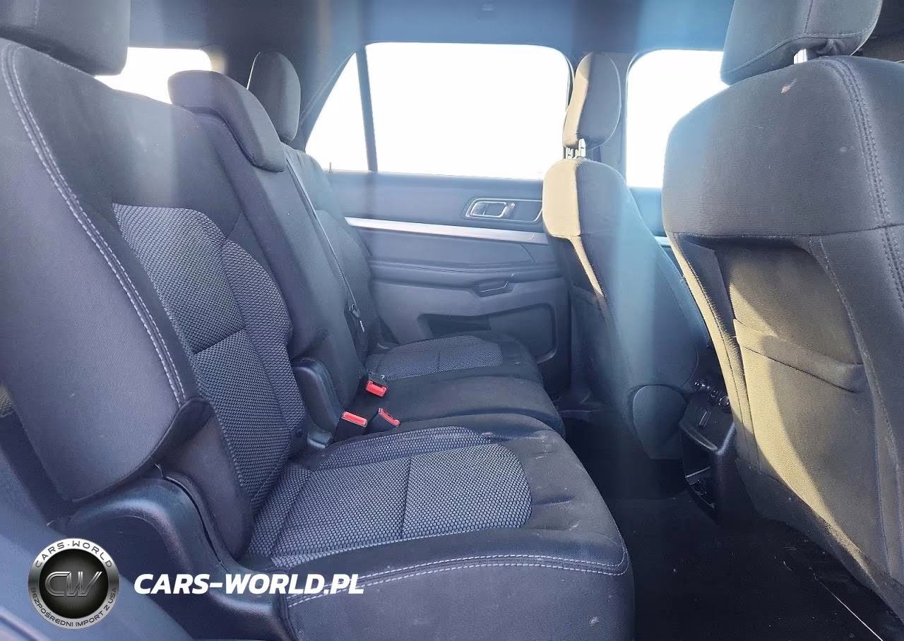 2019 Ford Explorer Xlt VIN:1FM5K8D8XKGA40820 - 11