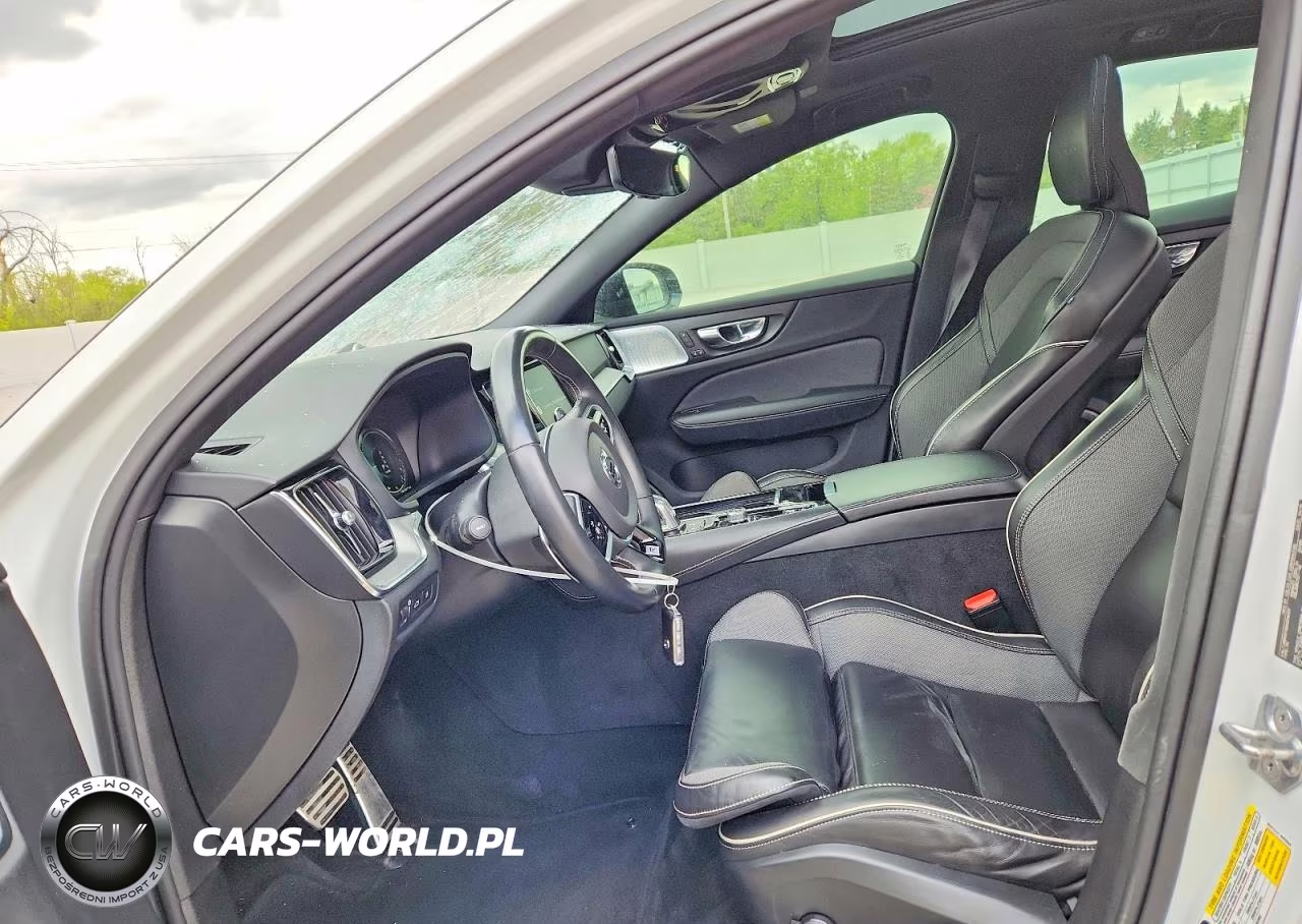 2019 Volvo S60 T8 R-Design VIN:7JRBR0FM2KG014177 - 7