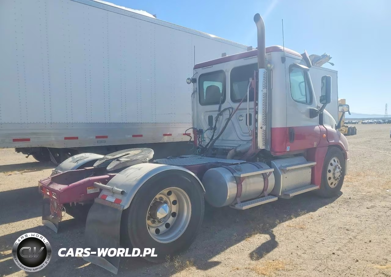 2016 Freightliner Cascadia 125 Semi Truck VIN:1FUBGEDV6GLHD6321 - 4