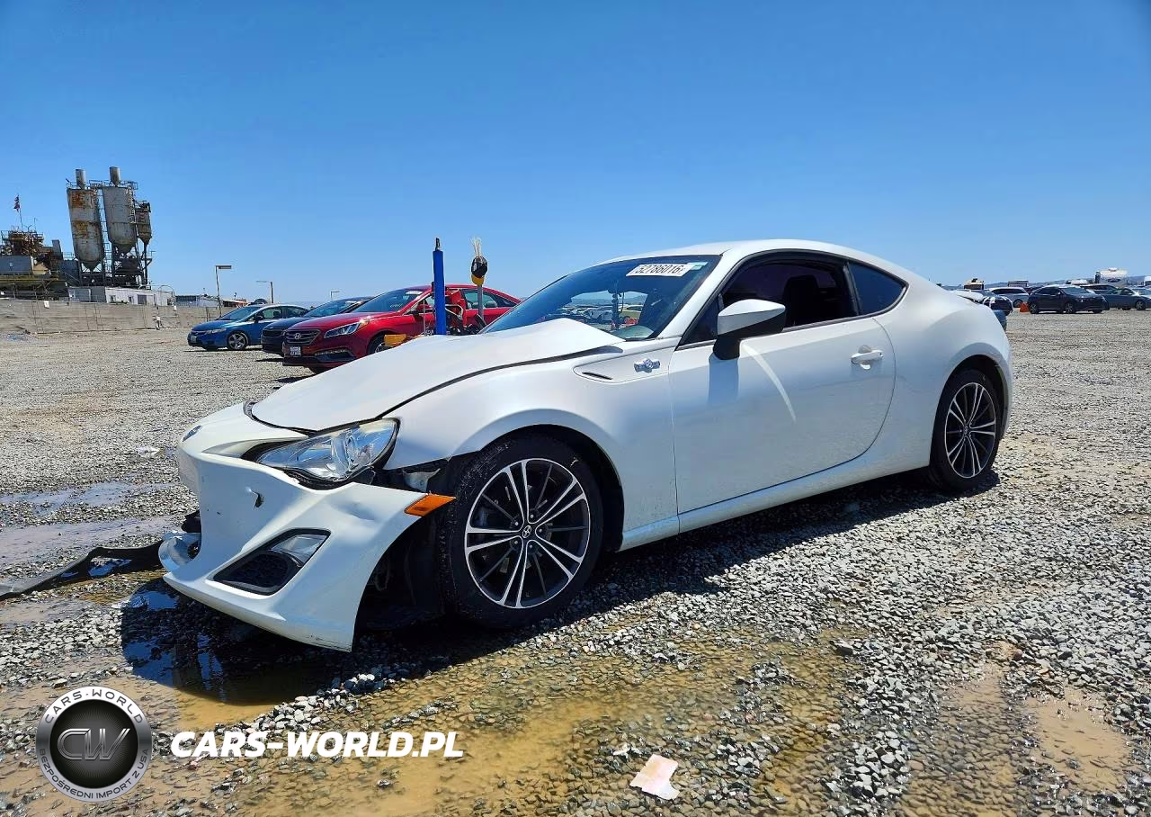 2016 Toyota Scion