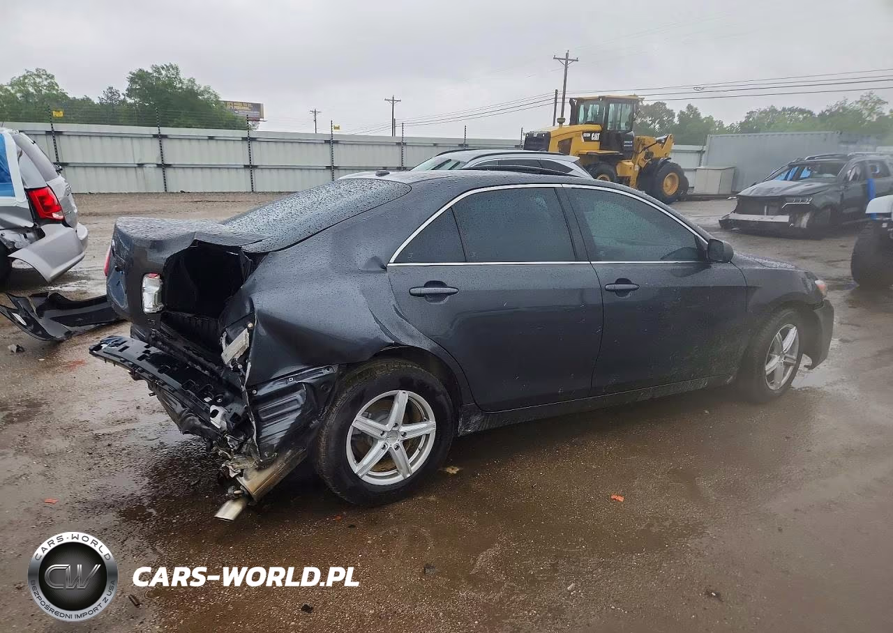 2010 Toyota Camry Le V6 VIN:4T1BK3EK7AU112251 - 3