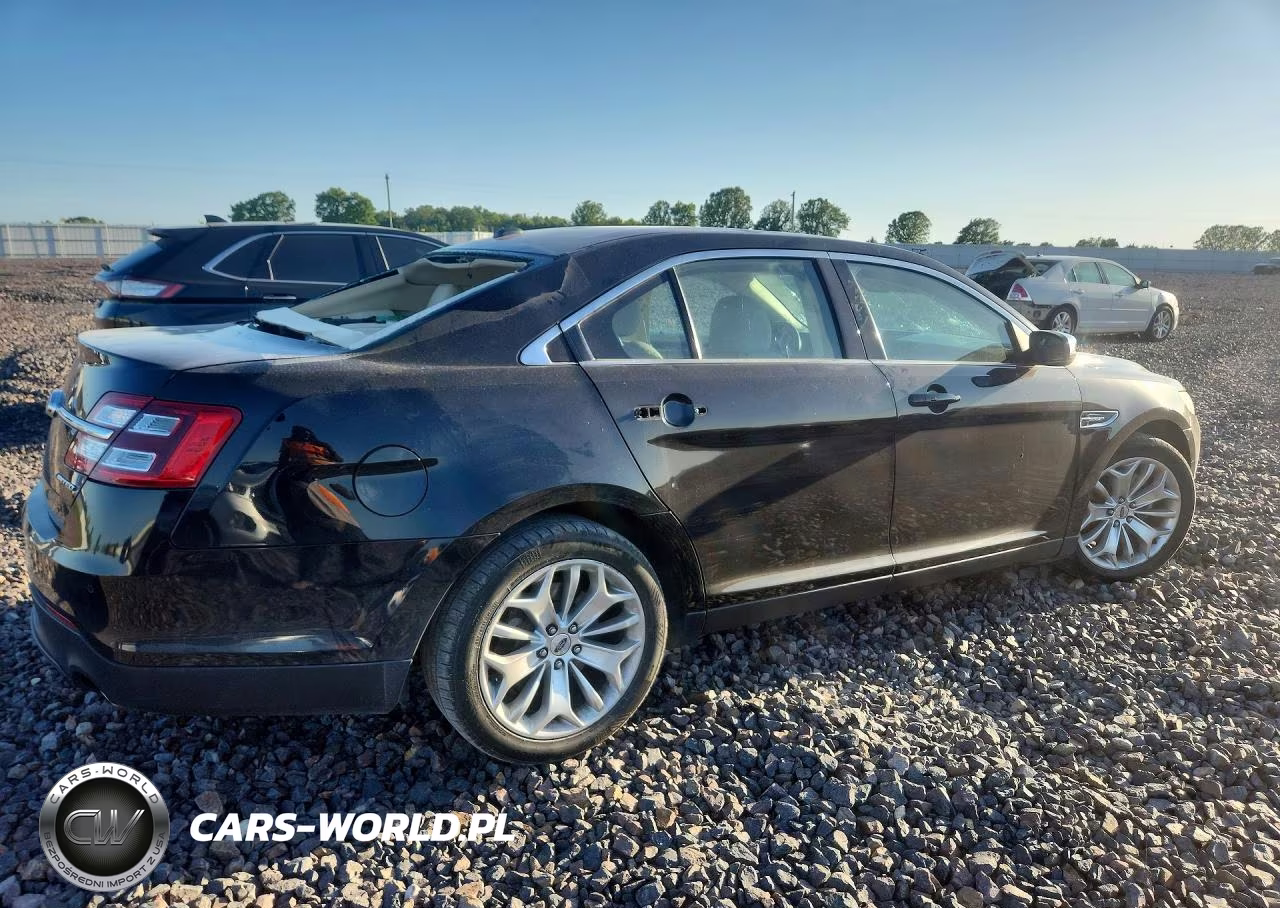 2019 Ford Taurus Limited VIN:1FAHP2F85KG118701 - 3