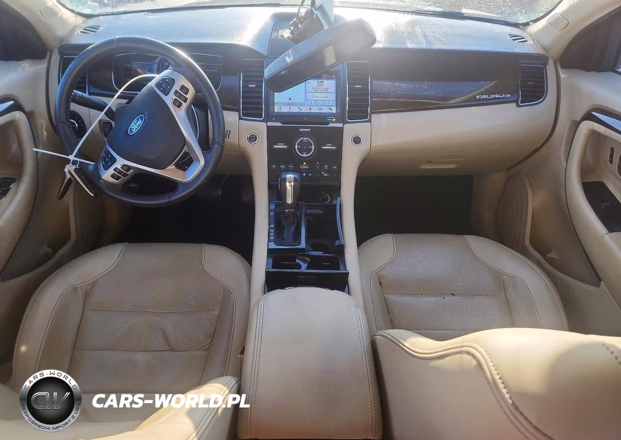 2019 Ford Taurus Limited VIN:1FAHP2F85KG118701 - 8