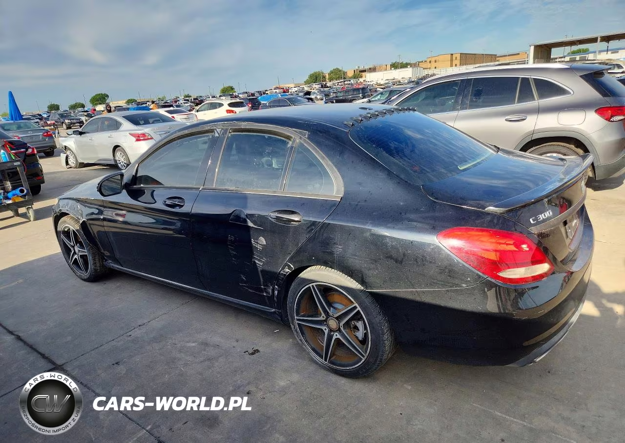 2016 Mercedes-Benz C 300 VIN:55SWF4JB9GU161330 - 2