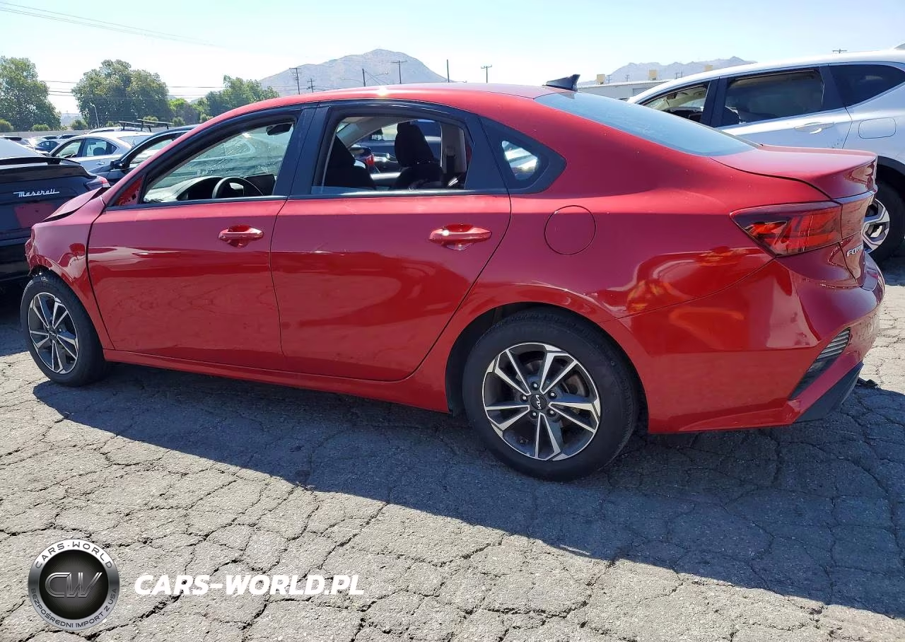 2024 Kia Forte Lxs VIN:3KPF24AD4RE791747 - 2