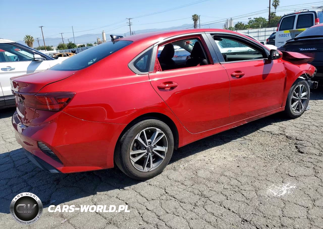 2024 Kia Forte Lxs VIN:3KPF24AD4RE791747 - 3