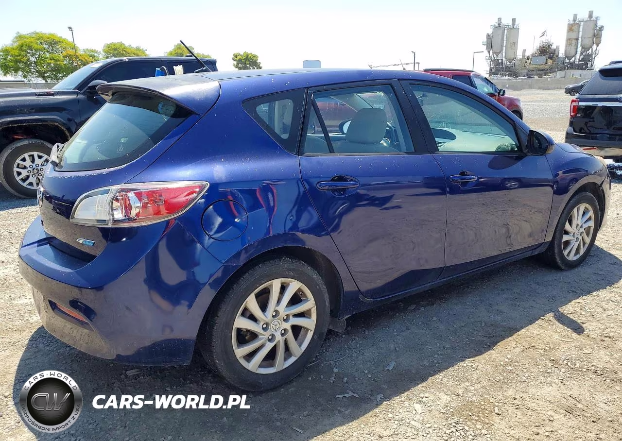 2012 Mazda 323 VIN:JM1BL1L7XC1534359 - 3
