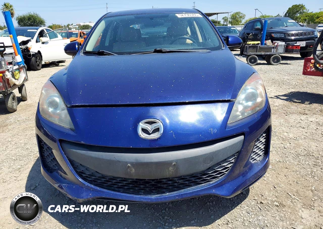 2012 Mazda 323 VIN:JM1BL1L7XC1534359 - 5