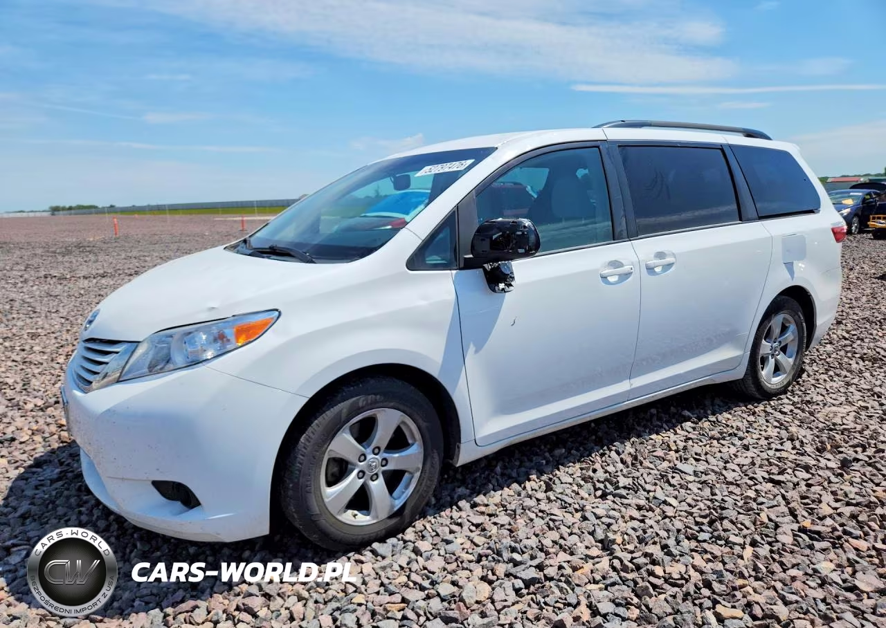 2016 Toyota Sienna Le