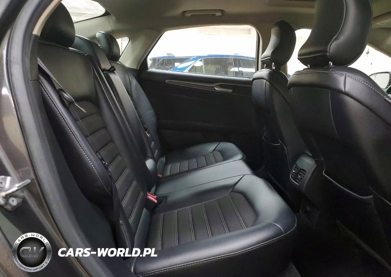 2017 Ford Fusion Se VIN:3FA6P0H90HR266399 - 10