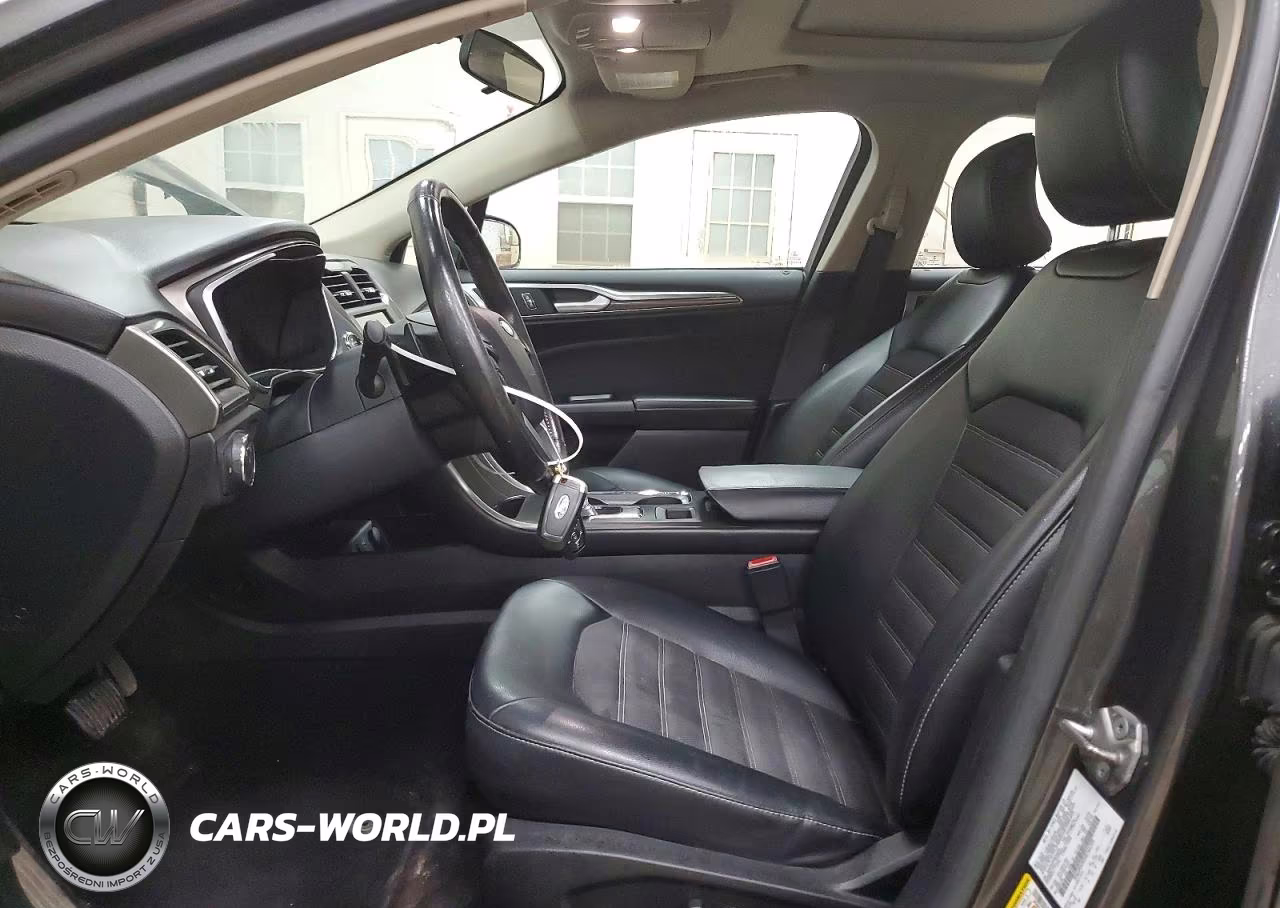 2017 Ford Fusion Se VIN:3FA6P0H90HR266399 - 7