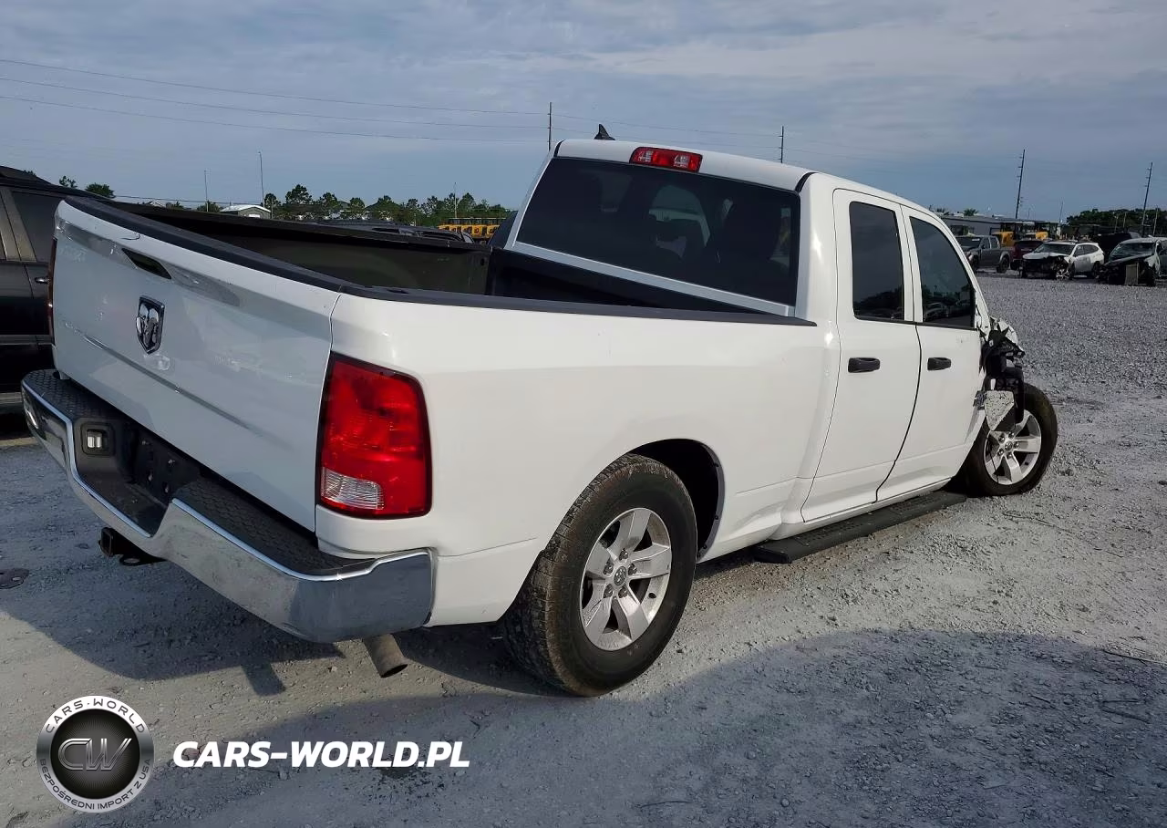 2022 Ram 1500 Classic Tradesman VIN:1C6RR6FTXNS242931 - 3