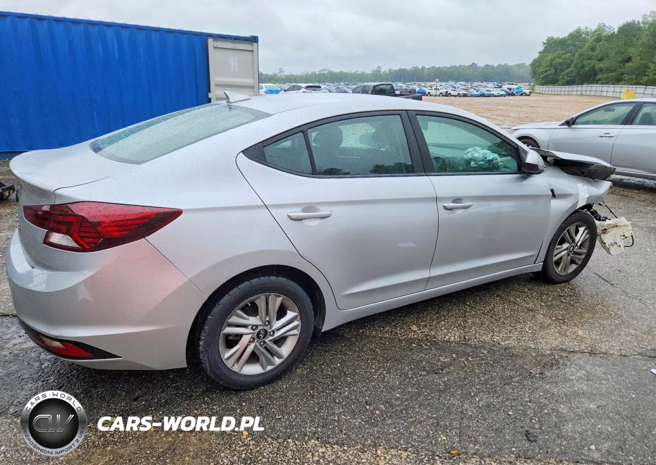 2019 Hyundai Elantra Sel VIN:KMHD84LF4KU858533 - 3
