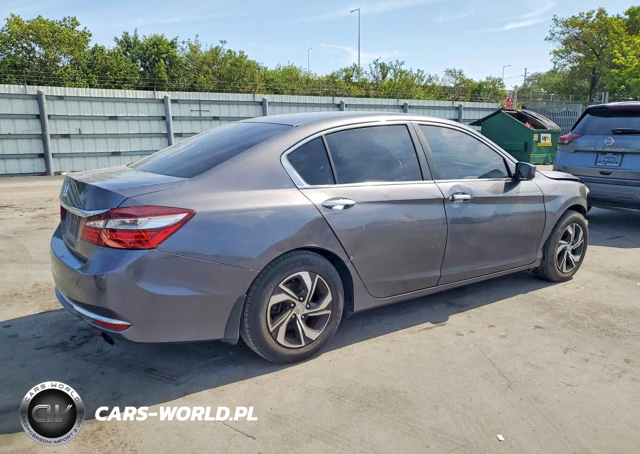 2017 Honda Accord Lx VIN:1HGCR2F31HA134894 - 3