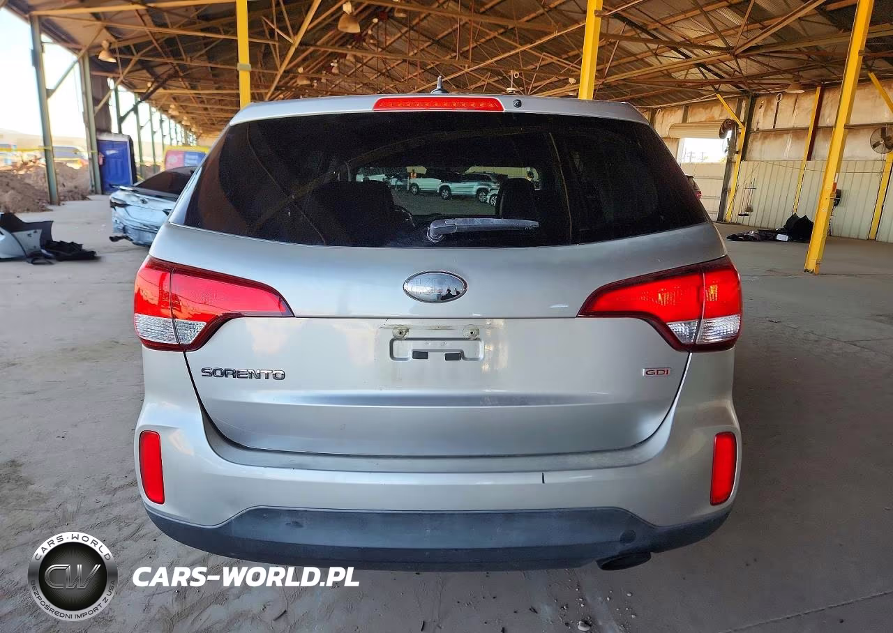 2015 Kia Sorento VIN:5XYKT3A60FG551794 - 6