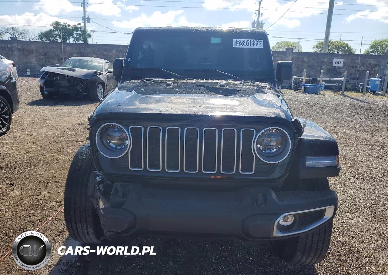 2025 Jeep Wrangler Sahara VIN:1C4PJXENXSW538360 - 5