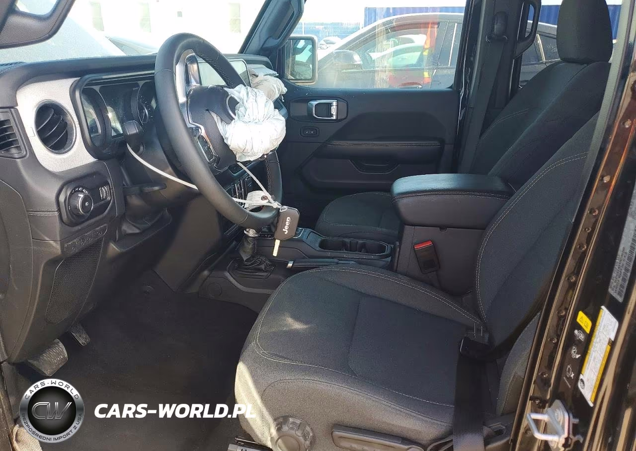 2025 Jeep Wrangler Sahara VIN:1C4PJXENXSW538360 - 7
