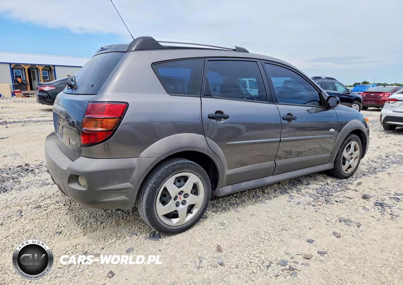 2008 Pontiac Vibe VIN:5Y2SL65858Z414867 - 3