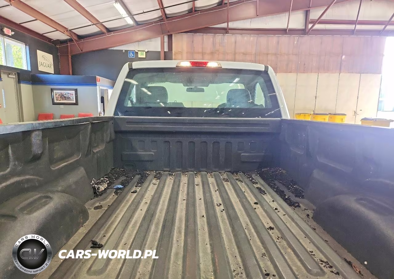 2016 Ford F150 VIN:1FTMF1C89GKF37990 - 10