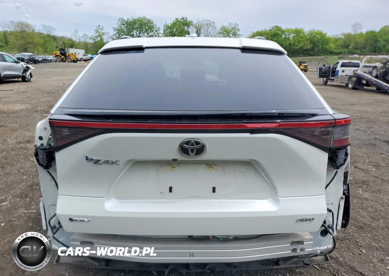 2024 Toyota Bz4X Xle VIN:JTMABACA3RA075663 - 6
