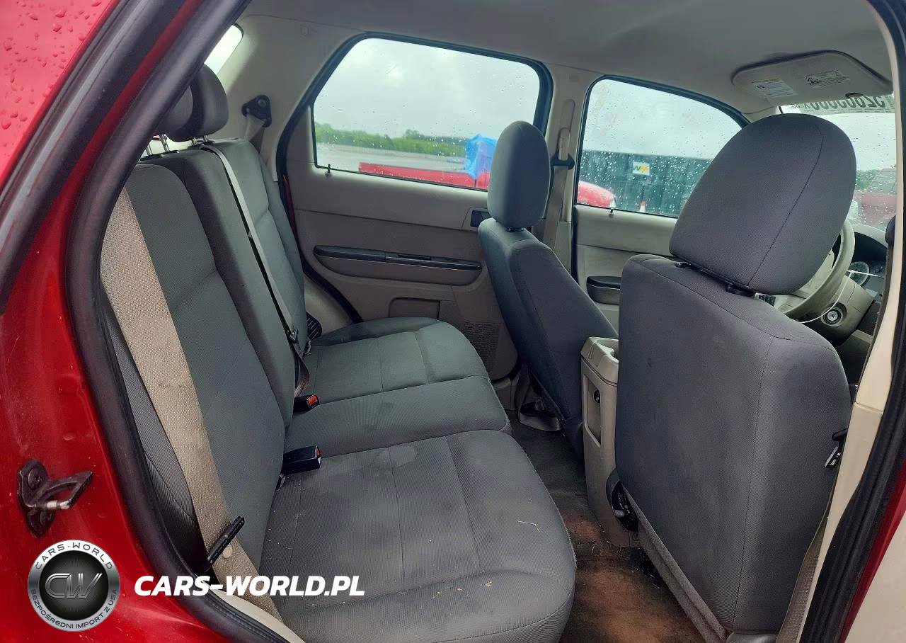 2009 Ford Escape Xls VIN:1FMCU92749KB70374 - 10