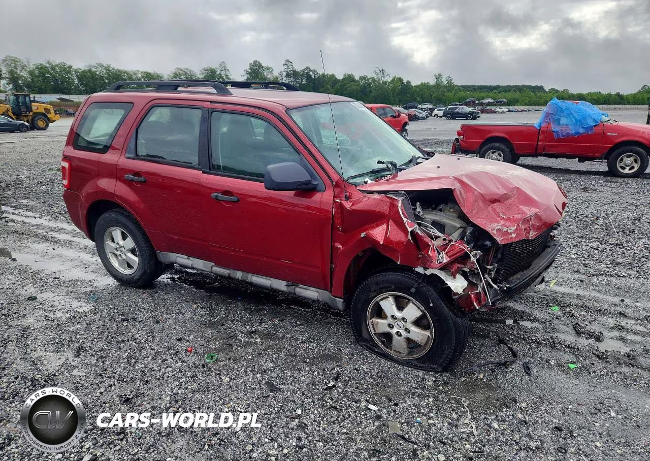 2009 Ford Escape Xls VIN:1FMCU92749KB70374 - 4