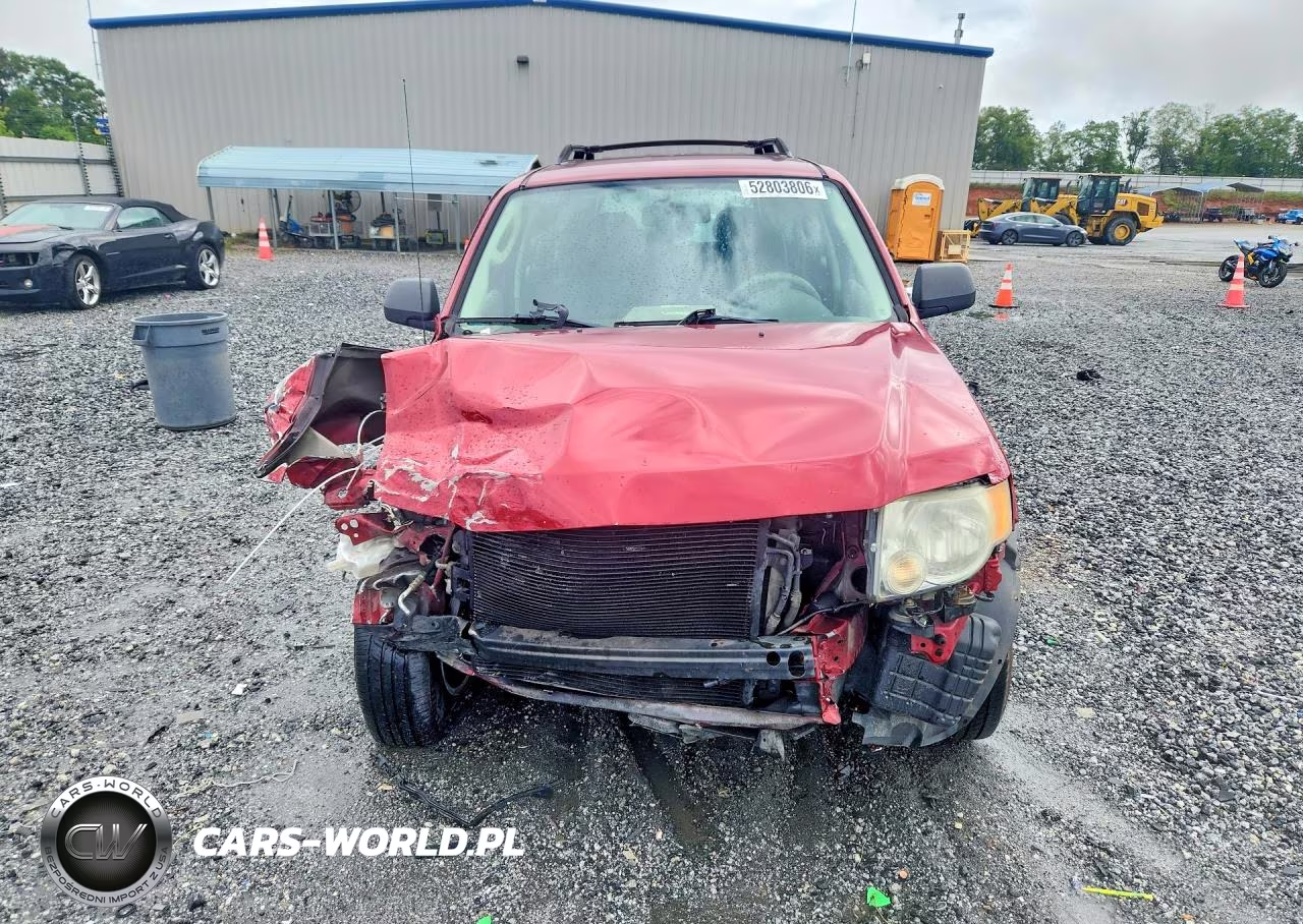 2009 Ford Escape Xls VIN:1FMCU92749KB70374 - 5
