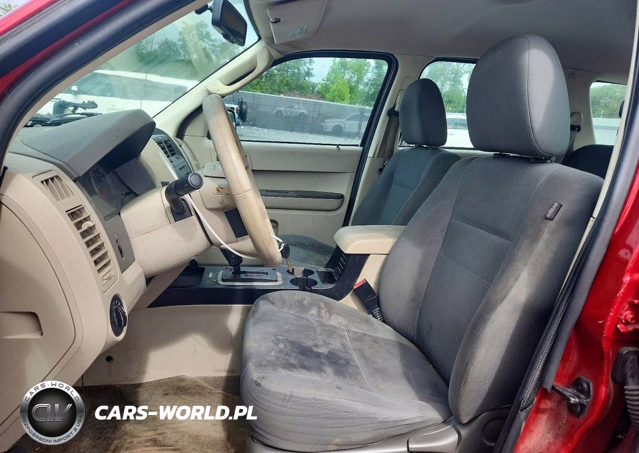 2009 Ford Escape Xls VIN:1FMCU92749KB70374 - 7