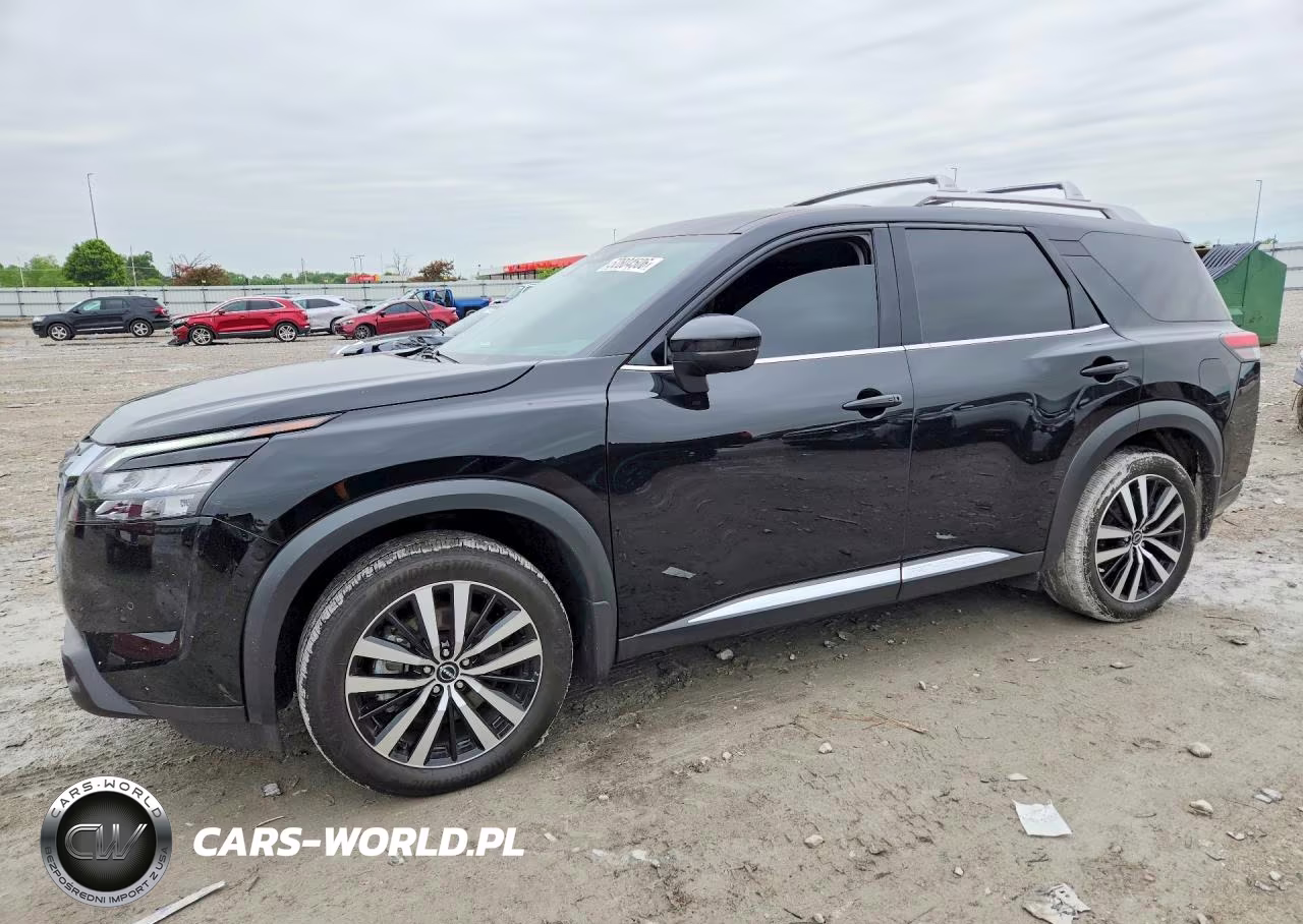 2025 Nissan Pathfinder – zdjęcie 1 z 13
