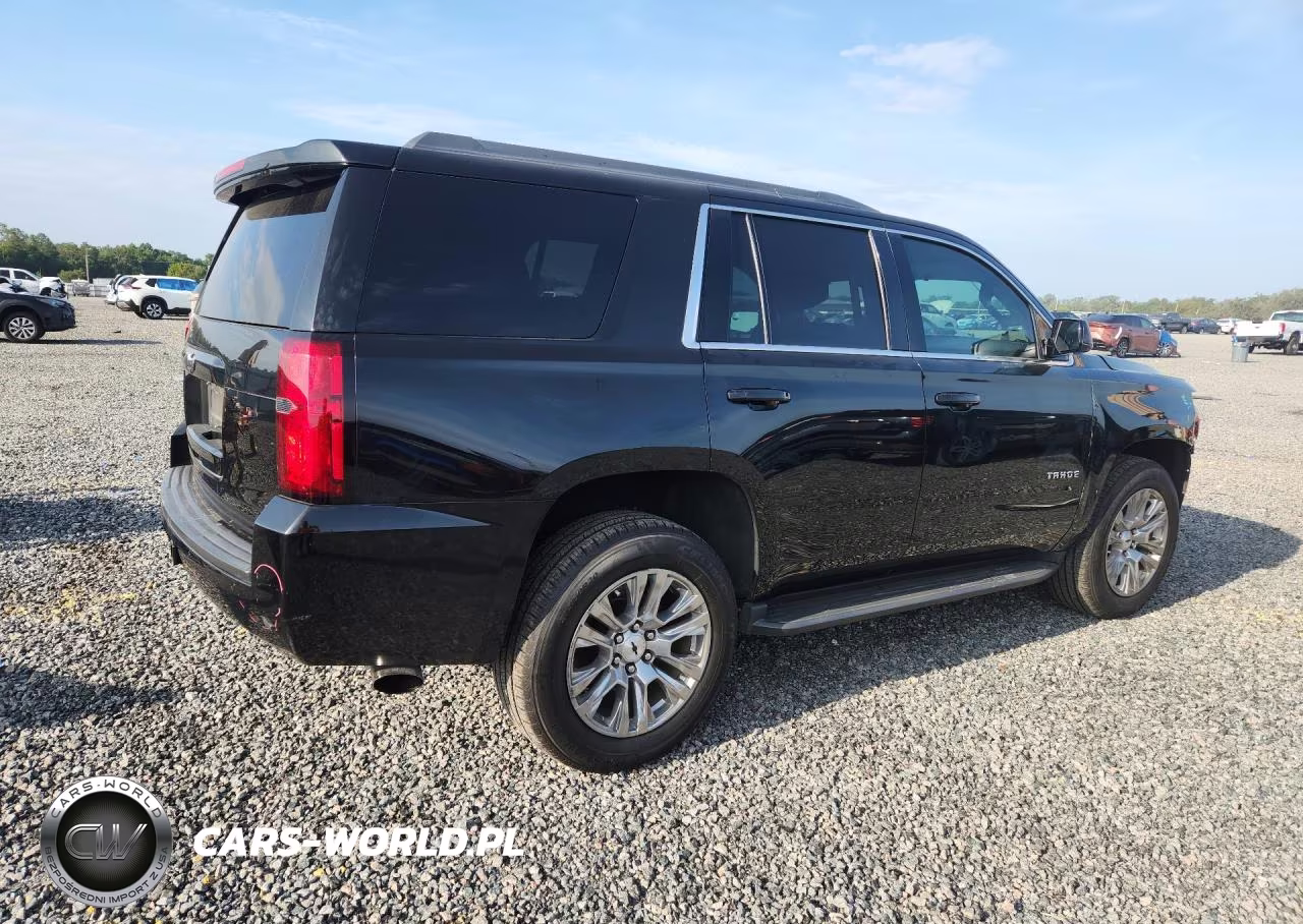2017 Chevrolet Tahoe C1500 Lt VIN:1GNSCBKC2HR120688 - 3