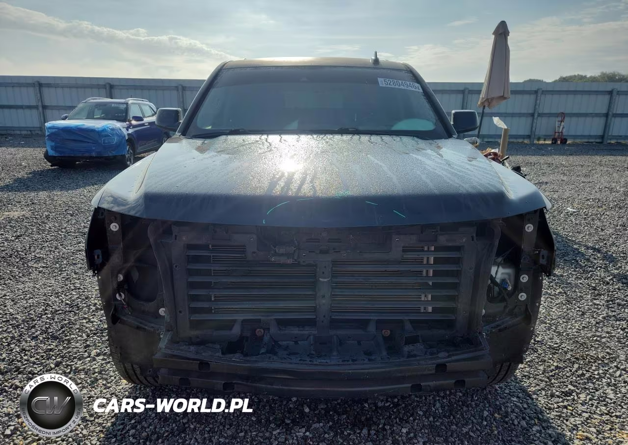 2017 Chevrolet Tahoe C1500 Lt VIN:1GNSCBKC2HR120688 - 5