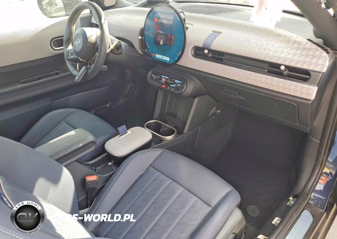 2026 Mini Cooper S VIN:WMW23GD06T2X74732 - 8