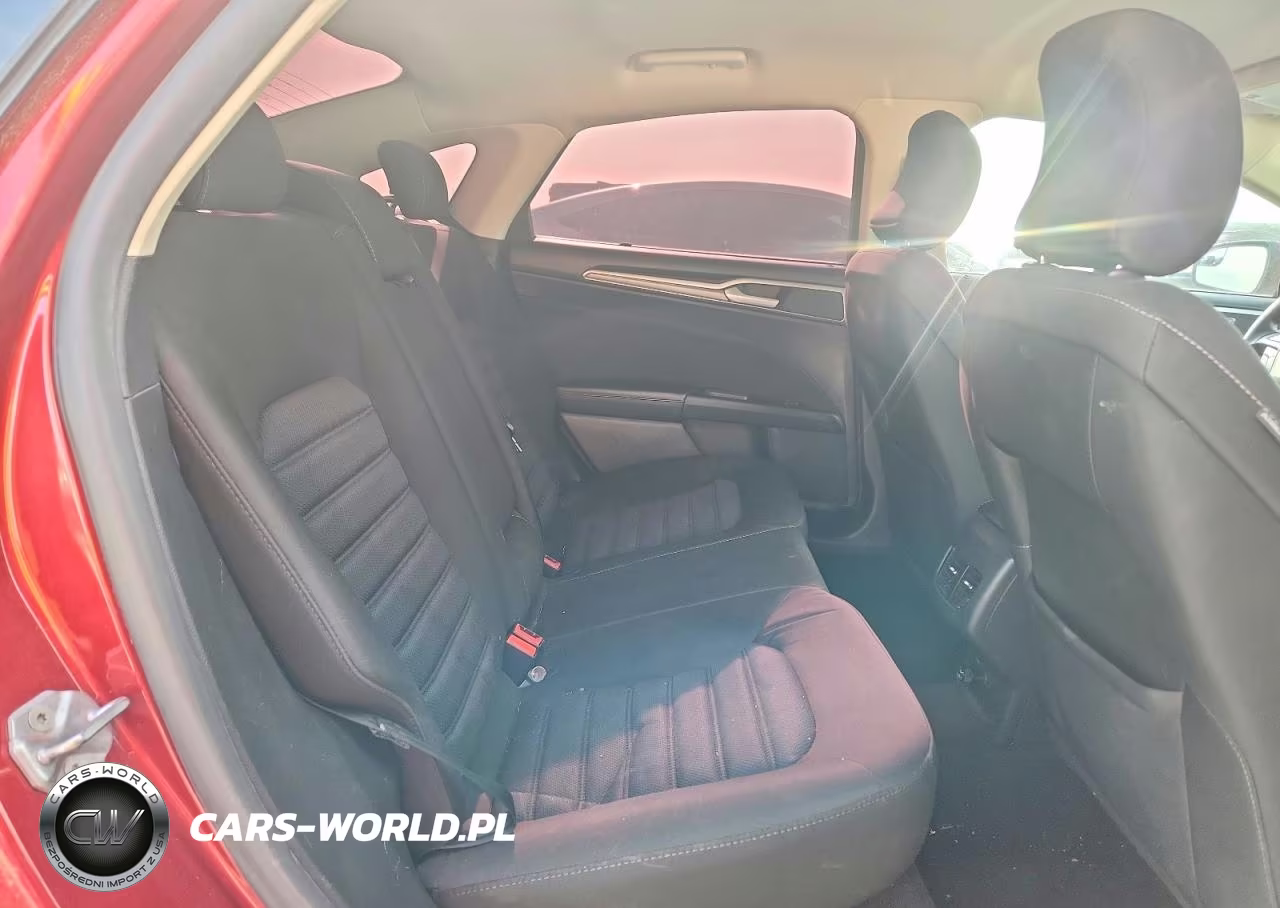 2017 Ford Fusion Se VIN:3FA6P0HD1HR397636 - 10