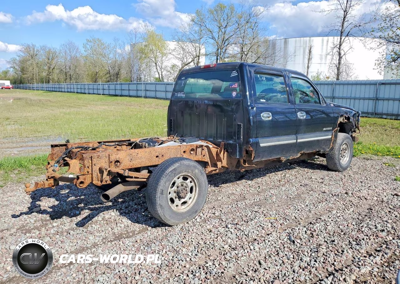 2005 Chev Silverado Crew Cab ( VIN:1GCHK23U15F960603 - 3