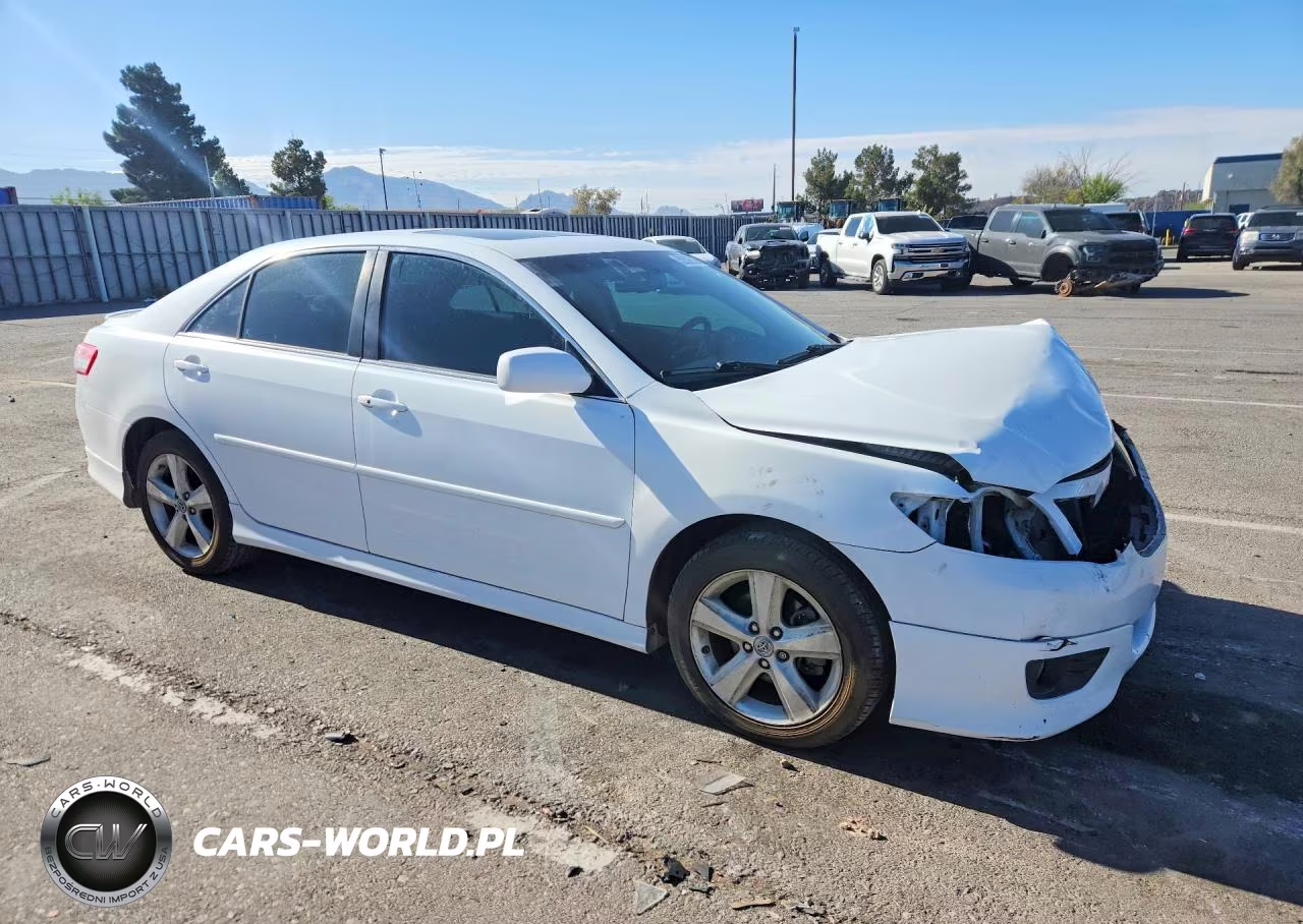 2011 Toyota Camry Se V6 VIN:4T1BK3EK7BU631639 - 4