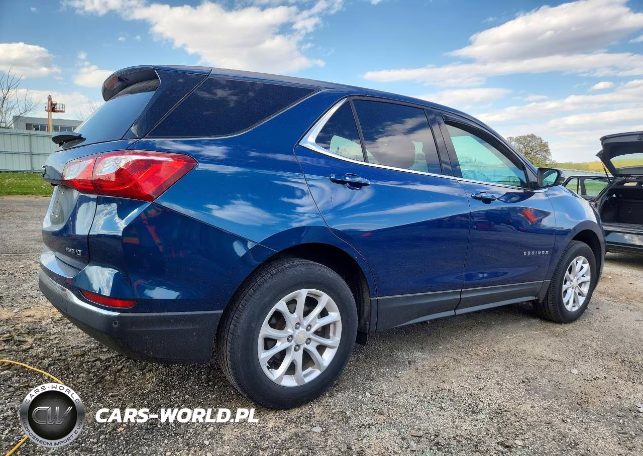 2019 Chevrolet Equinox Lt VIN:3GNAXUEV1KL399672 - 3