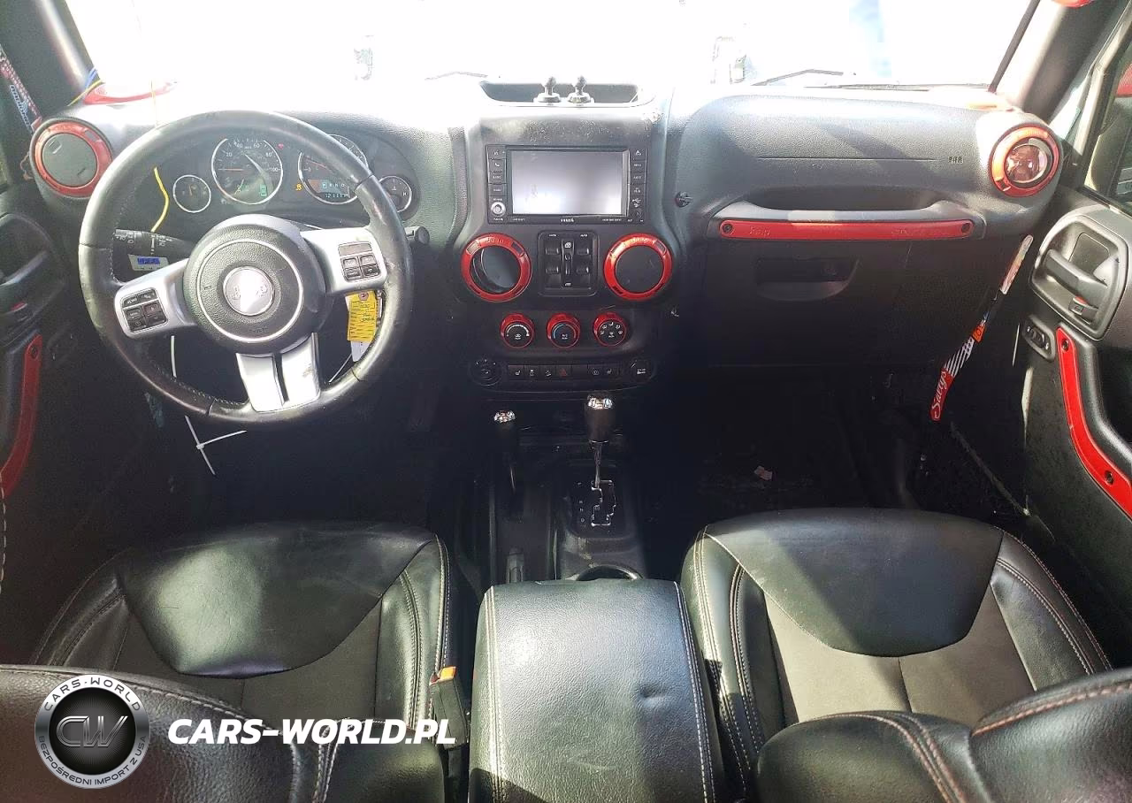 2017 Jeep Wrangler Unlimited Sport VIN:1C4BJWDG2HL590292 - 8