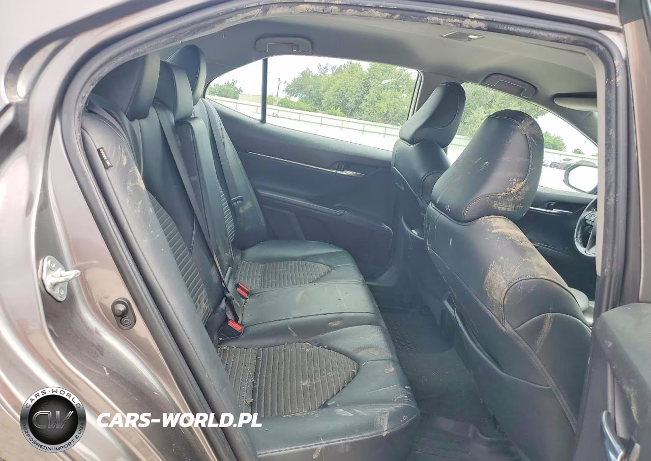 2021 Toyota Camry Se VIN:4T1G11AK3MU411887 - 10